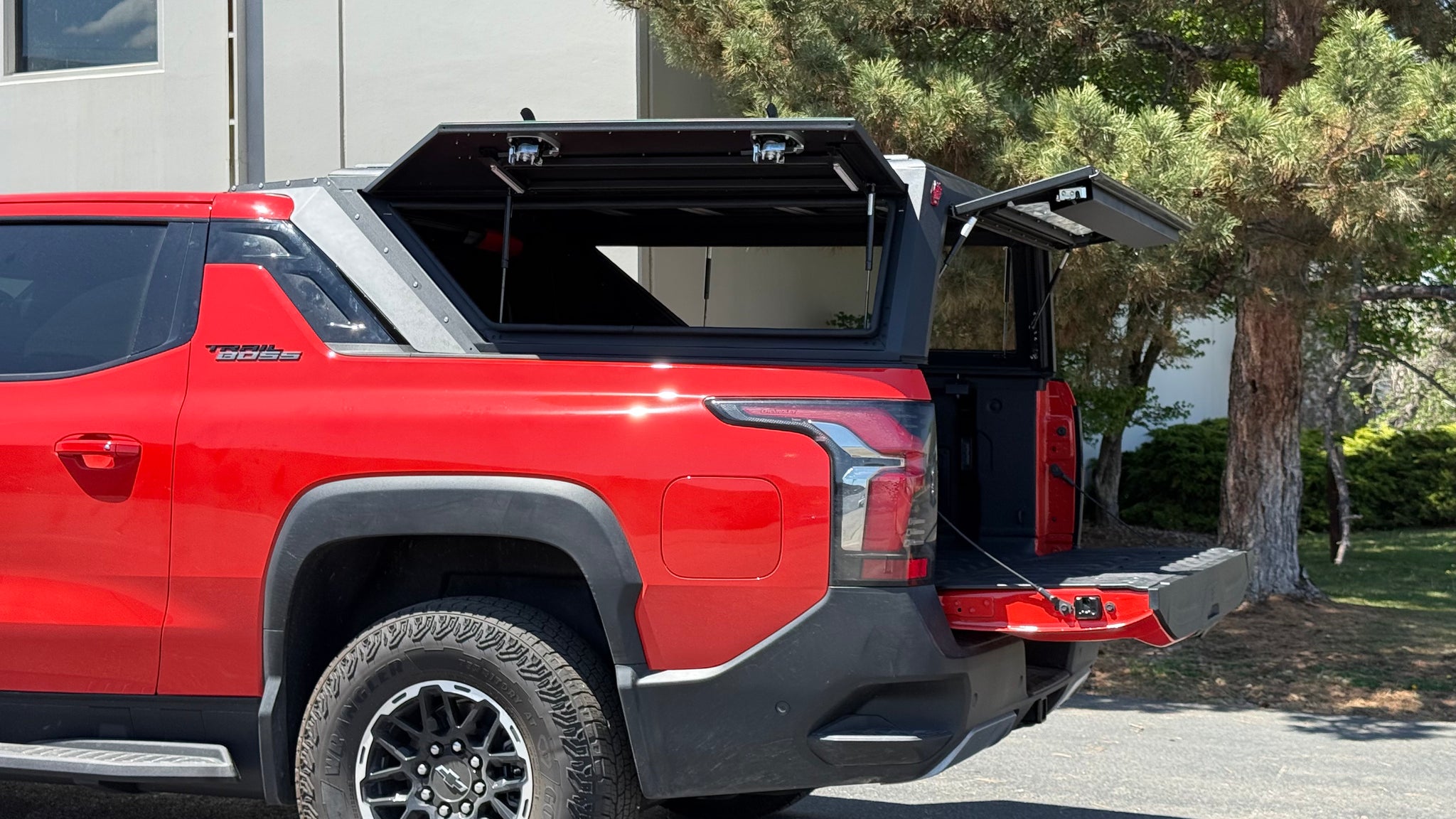 Gull Wing Truck Cap Topper And Overland Camper Shell For Work Camping 