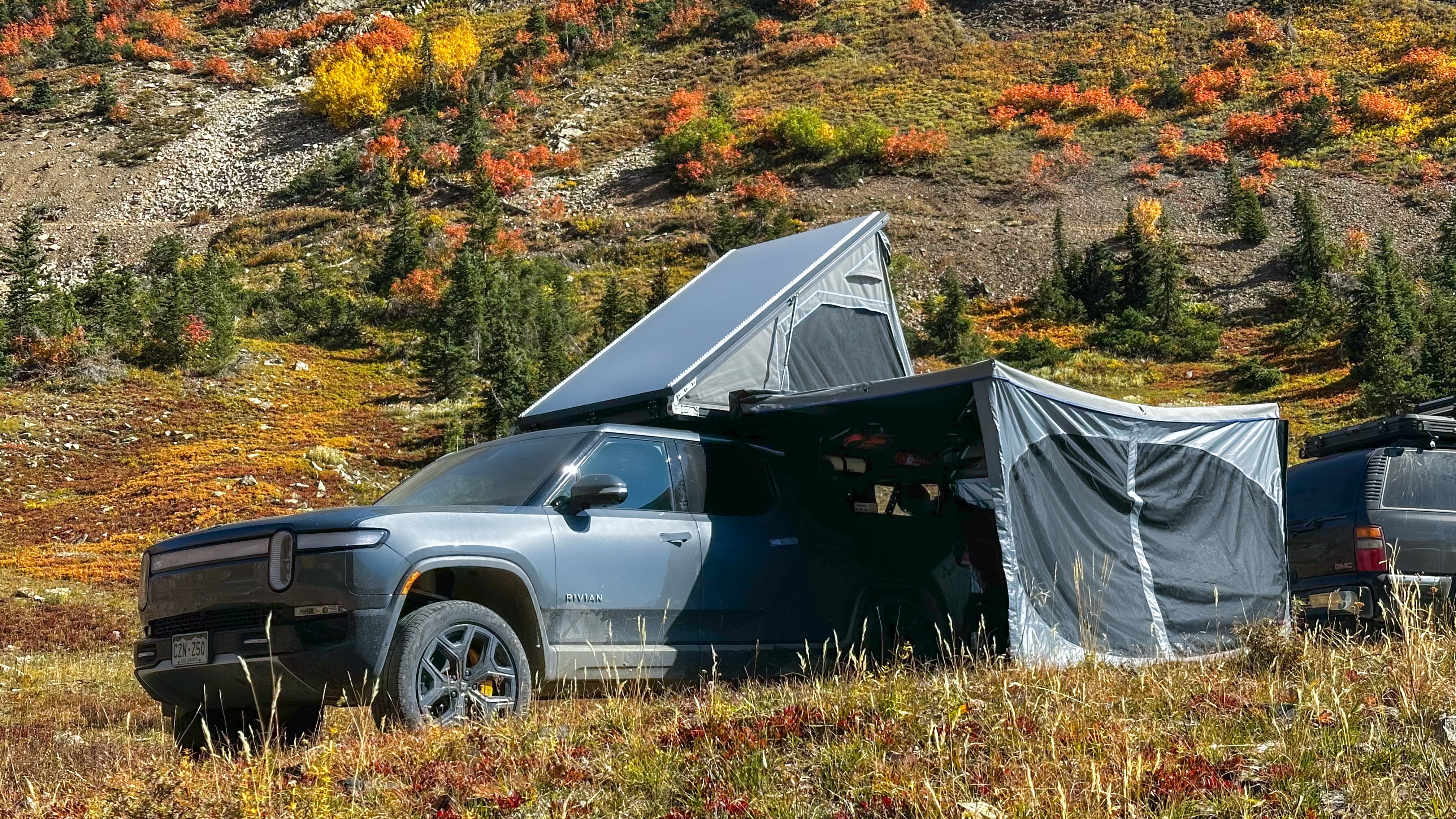Rivian R1T Canopy Camper & Topper