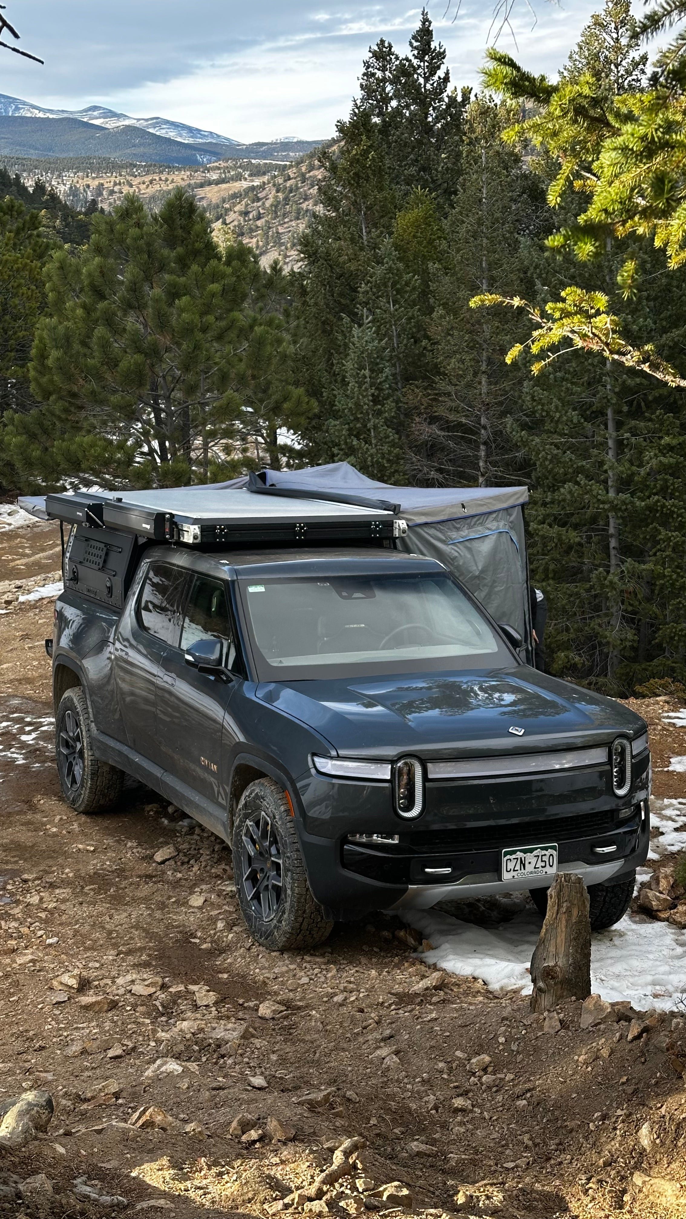 Rivian R1T Canopy Camper & Topper