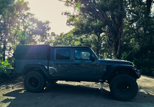 Jeep Gladiator Truck Bed Topper